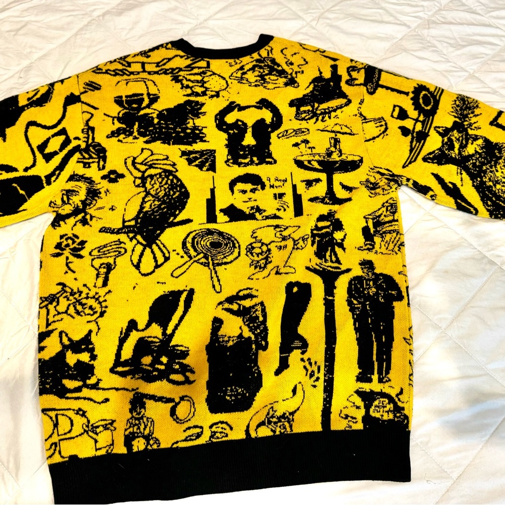 PASSPORT Men’s Sweater.  Like New.  Retails @ $100.